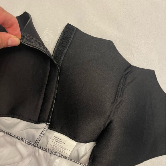 NWT Boys Vampire Costume with Attached Cape and Pin - Picture 4 of 10